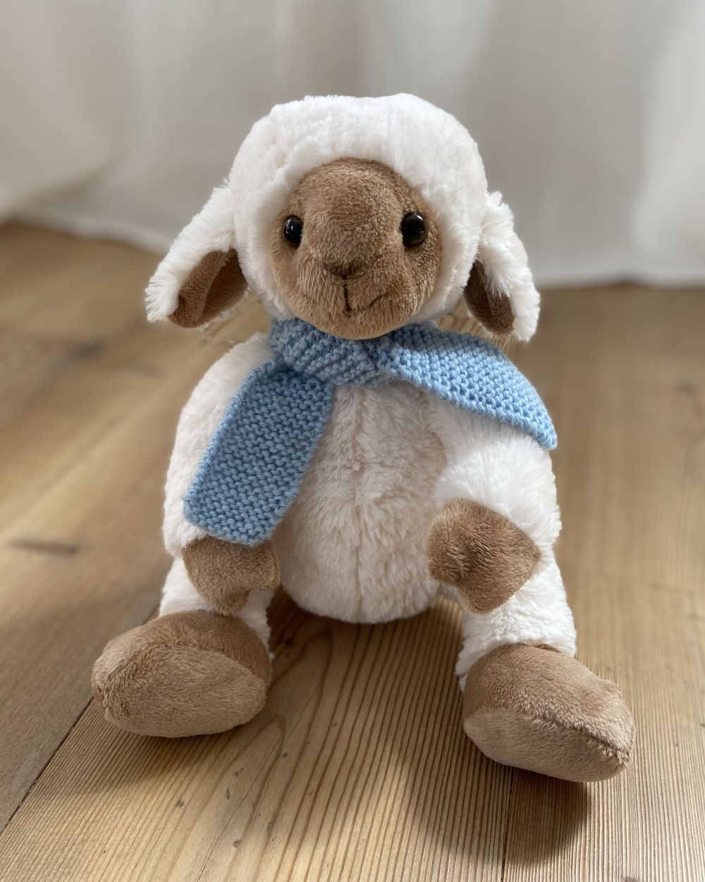 Kinder Plüsch Lamm mit Schal - Teddy Hermann
